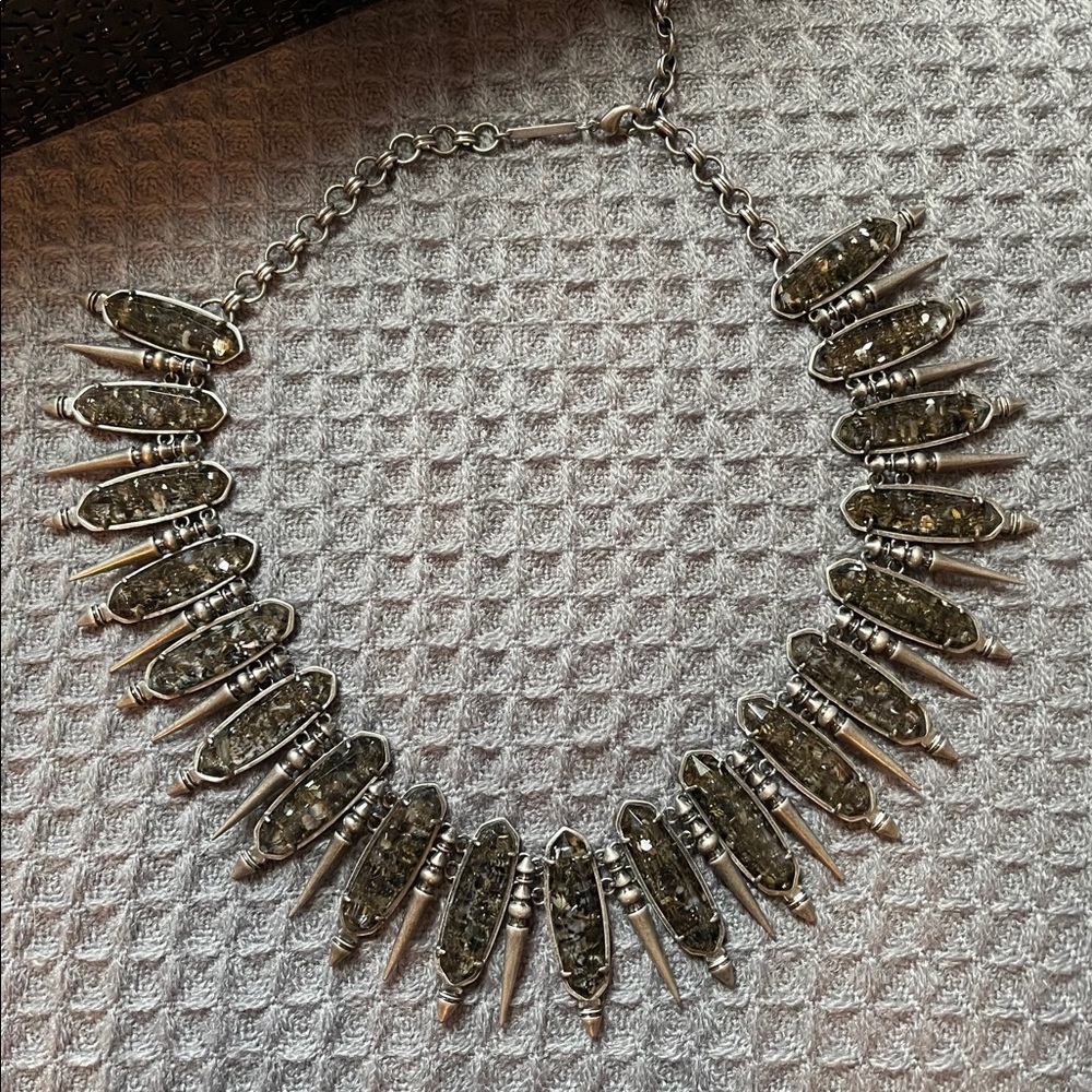 Kendra Scott Gwendolyn Necklace